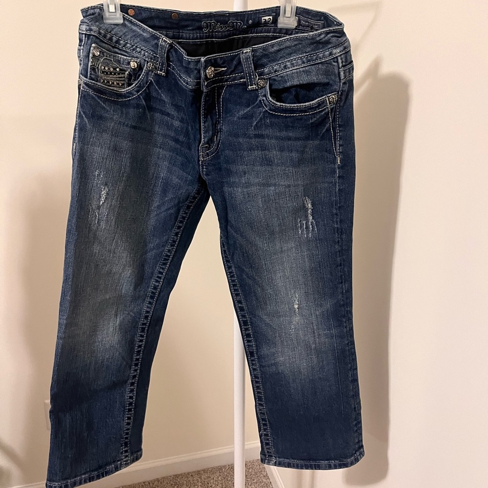 Miss Me Capri Jeans- Size 32 Womens
